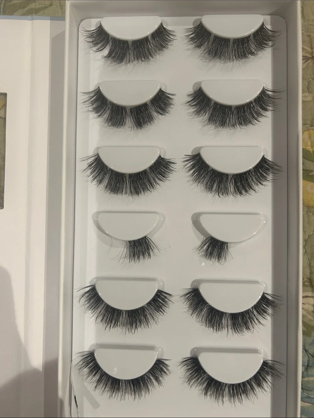 Flutterhabit. Weightless Collection No.02 Faux-Mink Underlash Clusters - Black